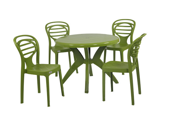 Supreme Four Seater Dining Table Set, Plastic Cafe Tables And Chairs